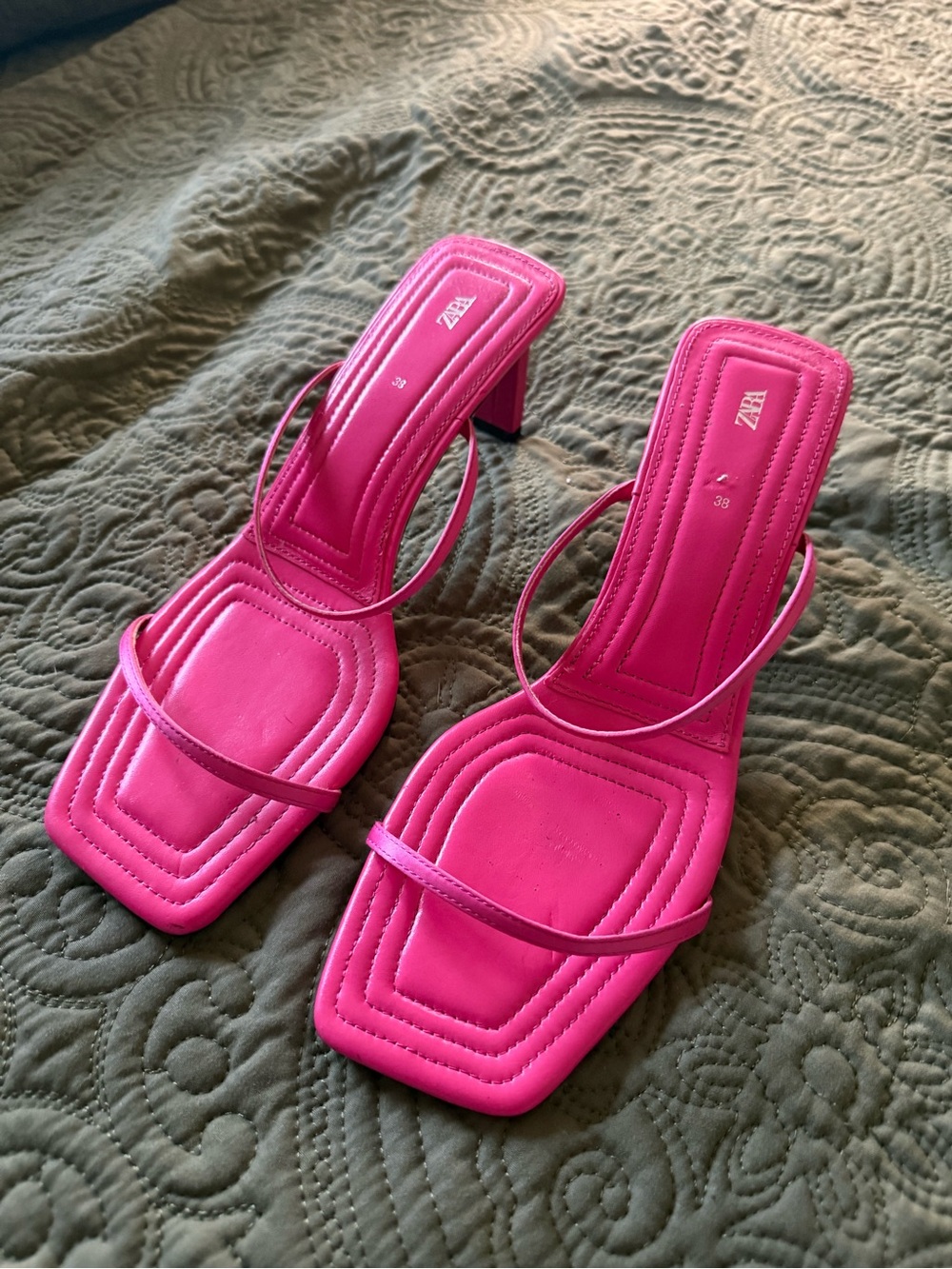 ZARA Hot Pink Square-Toe Strappy Block Heel Sandals